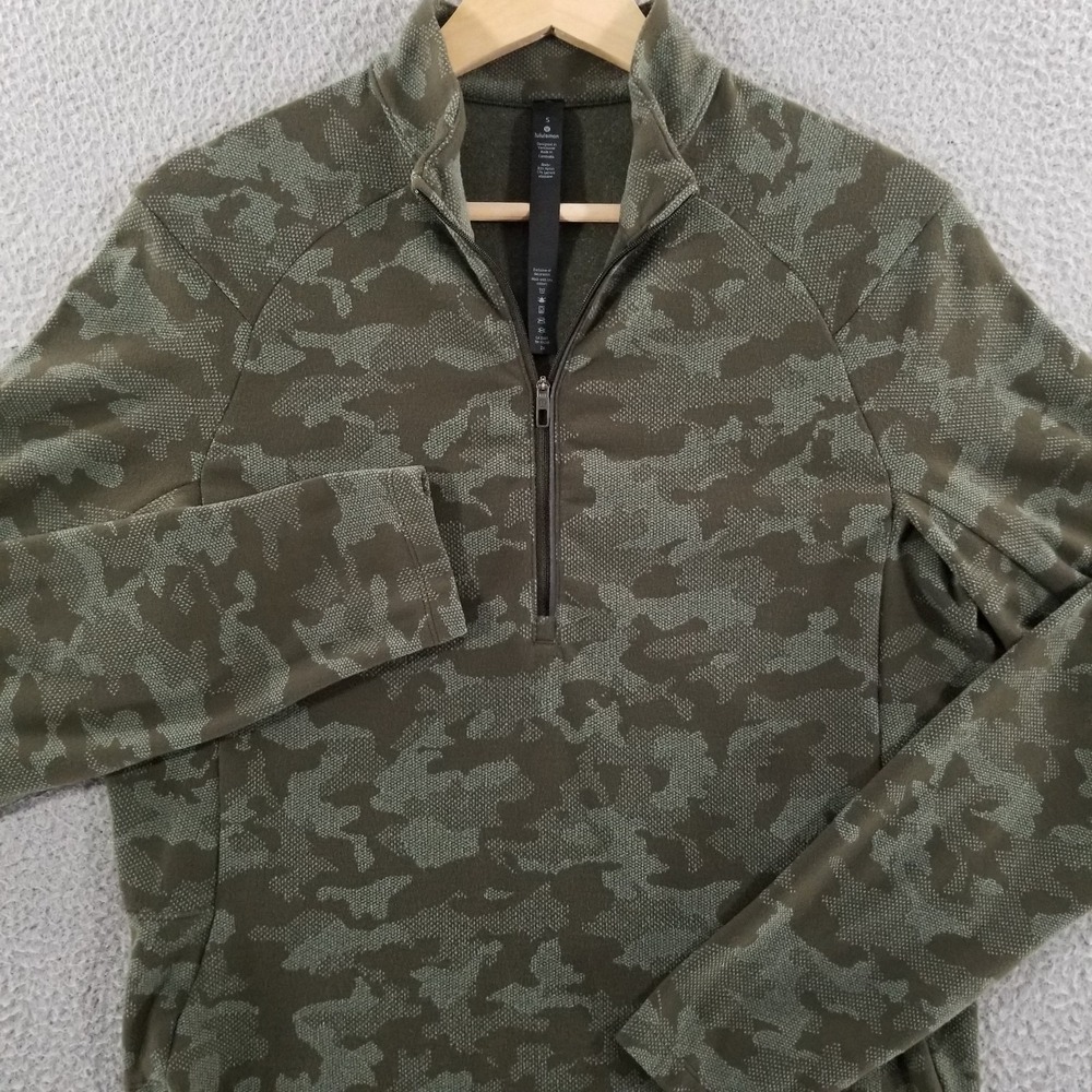 Lululemon Surge Warm Shirt Medium Green Camo Jacquard 1/2 Zip Running Pullover